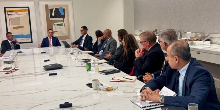 وزير الاستثمار يلتقي DLA Piper ومجموعة من المستثمرين الدوليين لتعزيز الثقة في السوق المصرية