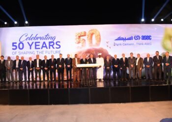 “أسيك” تحتفل بخمسين عامًا من الريادة في الصناعة والاستشارات الهندسية بحضور وزير قطاع الأعمال