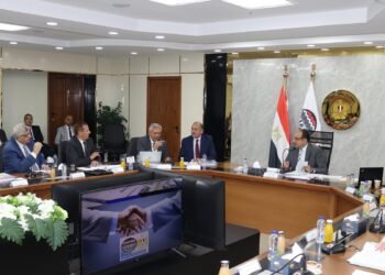 القابضة للأدوية تحقق إيرادات بقيمة 11.6 مليار جنيه بنسبة 79% خلال 2024-2025