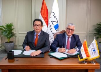 اقتصادية قناة السويس توقع عقد أول مشروع كوري بالقنطرة غرب باستثمارات 12 مليون دولار