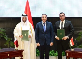 شراكة استثمارية مصرية قطرية لتطوير منطقة “علم الروم” بمطروح باستثمارات 29.7 مليار دولار