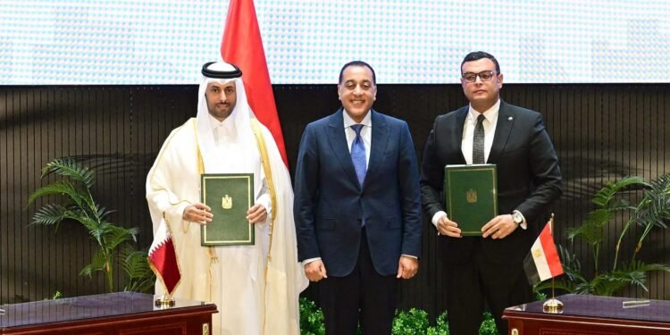 شراكة استثمارية مصرية قطرية لتطوير منطقة “علم الروم” بمطروح باستثمارات 29.7 مليار دولار