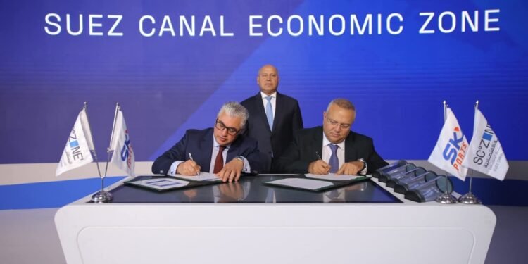 اقتصادية قناة السويس: “سكاي بورتس” تدشن مشروعًا جديدًا بالسخنة بطاقة تداول 2 مليون طن سنويًا