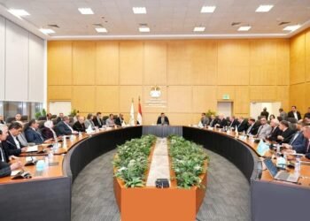 وزير الإسكان: تكليفات جديدة لتحسين خدمات المياه والصرف الصحي استعدادًا لموسم الشتاء