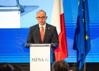 الدكتور محمد فريد: الأسواق الناشئة أطراف فاعلة ومؤثرة في إعادة صياغة المعايير العالمية ودفع مسيرة التحوّل المالي الدولي