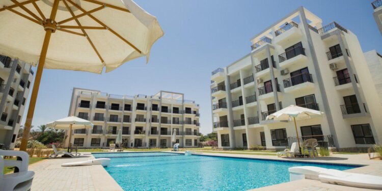 مجموعة رمكو تسلّم 1092 وحدة في مشروع “ستيلا 2” بالعين السخنة وتستهدف 1800 وحدة بنهاية يونيو 2026