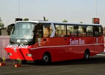 مصر تعلن عن أول أتوبيس برمائي لخدمة السياحة