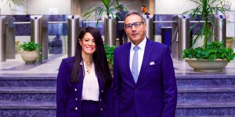 البنك الأهلي المصري يوقع اتفاقية تمويل مع البنك الأوروبي لإعادة الإعمار والتنمية بـ100 مليون دولار