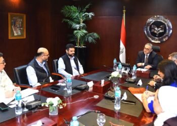 Fountain Set تستثمر 100 مليون دولار لإنشاء مجمع صناعي للغزل والنسيج بمصر ويوفر 1500 فرصة عمل