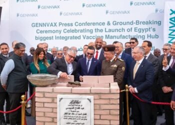 اقتصادية قناة السويس تشهد وضع حجر الأساس لمصنع جينفاكس للقاحات والأدوية باستثمارات 150 مليون دولار