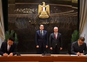 المنطقة الاقتصادية لقناة السويس تجذب استثمارات 5.1 مليار دولار خلال النصف الأول من 2025/2026