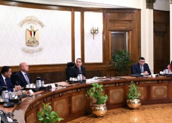 رئيس الوزراء : الإسراع بتنفيذ مشروعات البنية التحتية والخدمات بشمس الحكمة