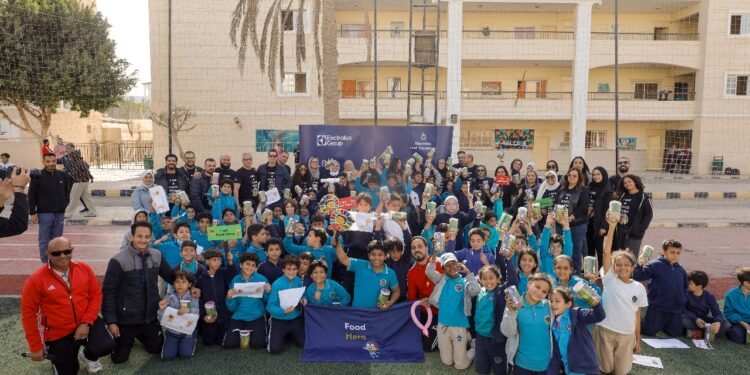 إلكترولكس جروب تحتفل بيوم الغذاء العالمي بمبادرة أبطال الغذاء لتعزيز الاستدامة الغذائية بين الأطفال