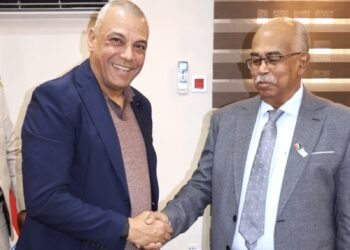 وزير الطاقة يتابع خطة السويدي لإعادة تشغيل مصنع المحولات بالخرطوم