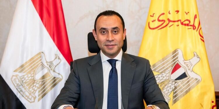 البنك المركزي والمعهد المصرفي يطلقان برنامجًا تدريبيًا جديدًا لمكافحة الاحتيال المصرفي