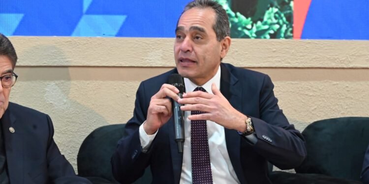 خالد أبو المكارم