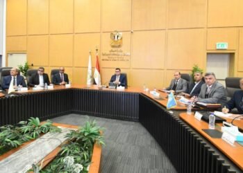 وزير الإسكان يتابع الموقف التنفيذي لمشروعات المبادرة الرئاسية “حياة كريمة” لتطوير قرى الريف المصري