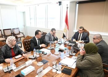 وزير الإسكان يشدد على سرعة إنجاز مشروعات التطوير بمنطقة ماسبيرو