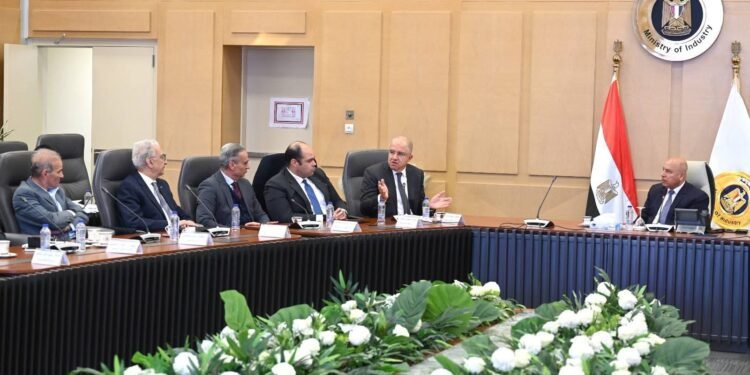 الحكومة تستهدف تعميق التصنيع المحلي ورفع تنافسية الصناعات الهندسية أمام المستورد