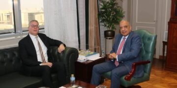 الكهرباء والبترول: إدخال 2500 ميجاوات طاقات متجددة قبل الصيف لتعزيز استقرار الشبكة الكهربائية