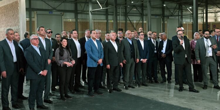 رئيس الوزراء يفتتح توسعات مركز «كادمار إنترناشونال» اللوجستي بالسخنة باستثمارات 24 مليون دولار