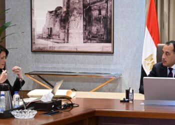 رئيس الوزراء يوجّه بإعداد برنامج تنفيذي لترجمة مستهدفات «السردية الوطنية للتنمية الشاملة»