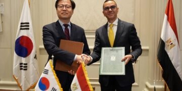 مصر وكوريا الجنوبية توقعان بيانًا مشتركًا لبدء مفاوضات اتفاقية الشراكة الاقتصادية الشاملة