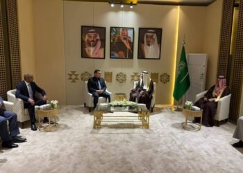 مصر تبحث توطين تكنولوجيا المياه والصرف الصحي خلال مشاركة وزير الإسكان في “إيفات السعودية 2026”