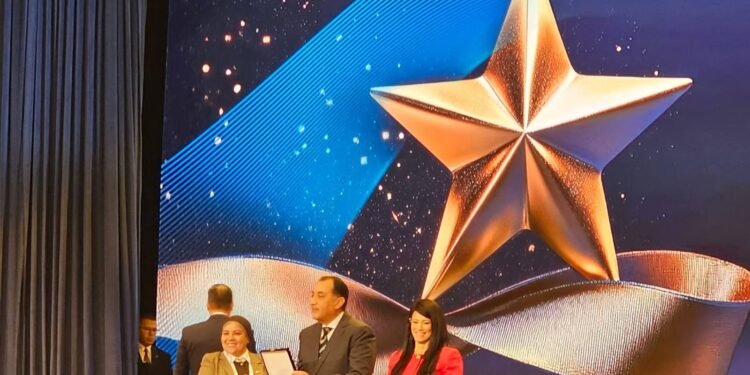 الرقابة المالية تحصد جائزة مصر للتميز الحكومي للمرة الأولى عن فئة المدير العام