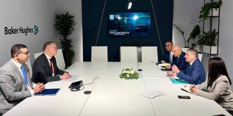 تعاون جديد بين مصر وبيكر هيوز لتطبيق تقنيات متقدمة في التعدين وخفض الانبعاثات
