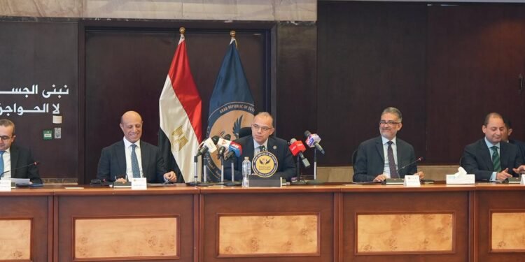 الرقابة المالية: 5.1 مليار جنيه قيمة الاستثمارات في صناديق الذهب بنهاية 2025