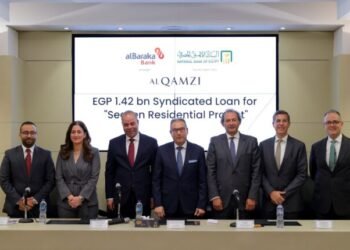البنك الأهلي يقود تمويلًا مشتركًا بقيمة 1.42 مليار جنيه لمشروع SEAZEN بالساحل الشمالي