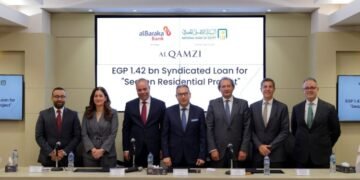 البنك الأهلي يقود تمويلًا مشتركًا بقيمة 1.42 مليار جنيه لمشروع SEAZEN بالساحل الشمالي