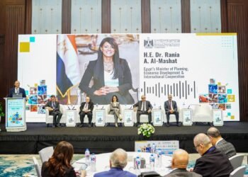 مصر تدفع الشراكة مع بنوك التنمية لتعزيز كفاءة المشتريات بالمشروعات التنموية