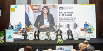 مصر تدفع الشراكة مع بنوك التنمية لتعزيز كفاءة المشتريات بالمشروعات التنموية