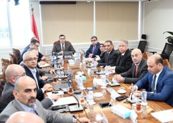 وزير الإسكان يتابع تطوير وتشغيل الشواطئ بمدينة العلمين الجديدة مع «سيتي إيدج»