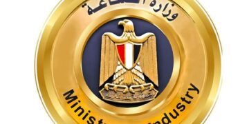وزارة الصناعة تُحذر من تجميد الأراضي الصناعية وتؤكد سحبها من غير الملتزمين