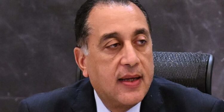 رئيس الوزراء يتابع حصاد منظومة الشكاوى الحكومية خلال يناير: 186 ألف شكوى واستغاثة