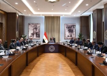 الحكومة تركز على تعميق الشراكة مع مجتمع الأعمال في موازنة 2026–2027