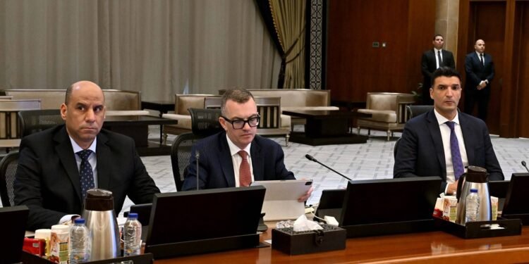 وزير التخطيط: توقعات بارتفاع النمو السنوي إلى 5.2% بنهاية العام المالي الجاري