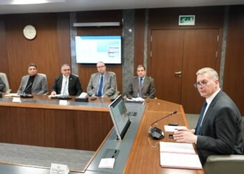 مصر تتبنى الحفر الأفقي والتكسير الهيدروليكي ضمن خطتها لزيادة إنتاج الزيت والغاز