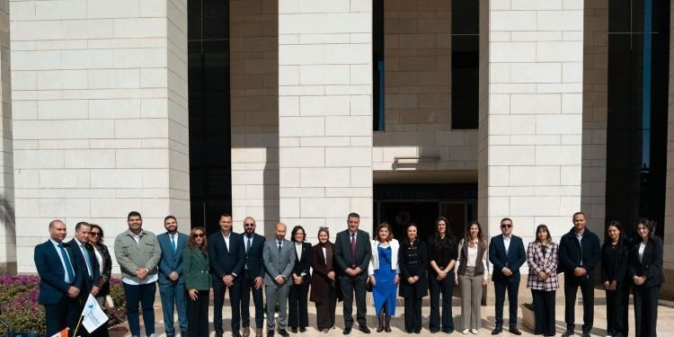 بنك قناة السويس يُطلق مبادرة «سكة رزق» لتمكين أبناء دور الرعاية بالشراكة بين مؤسسة صناع الخير وطلبات مصر