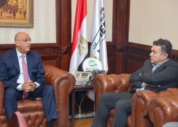 جهاز تنمية المشروعات يضخ 300 مليون جنيه لشركة أمان القابضة لدعم المشروعات الصغيرة والمتوسطة