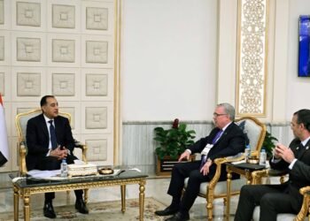 رئيس الوزراء: “شيفرون” تضخ 60 مليون دولار في الحفر بالمتوسط وتؤكد استمرار الاستكشاف البحري بمصر