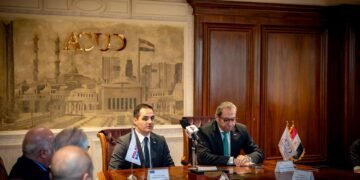 العاصمة الإدارية وبولاريس باركس توقعان عقد تطوير مجمع صناعي متكامل باستثمارات متوقعة 120 مليون دولار