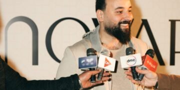 محمد منير يطلق “في حتة لوحدى.. والنيل دا حكايتي” ضمن حملة نوفارا هولدينج