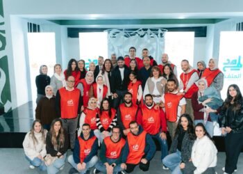 إي آند مصر تطلق مبادرة “كل مكالمة بتعلمهم كلمة” بحفل إفطار رمضاني بحضور تامر حسني