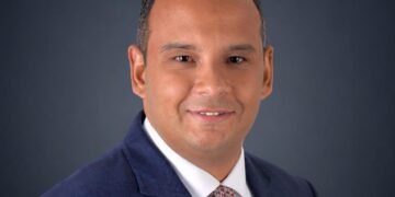 تعيين المصرفي المصري مصطفى بليغ مديرًا تنفيذيًا للخدمات المصرفية الخاصة في UBS بجنيف