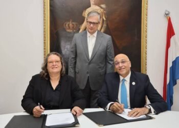 جهاز تنمية المشروعات يتعاون مع أوت ريتش إيجيبت لتوسيع نطاق الخدمات غير المالية