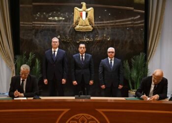 رئيس الوزراء يشهد توقيع شراكة لإنشاء مصنع أسمدة فوسفاتية بـ525 مليون دولار بالسخنة